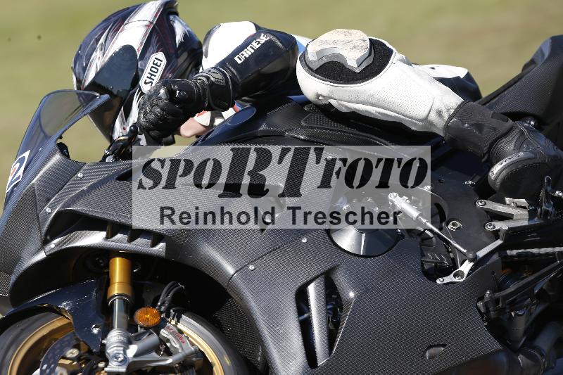 /Archiv-2025/49 26.08.2025 Cornu Master School ADR/rot-rouge/42